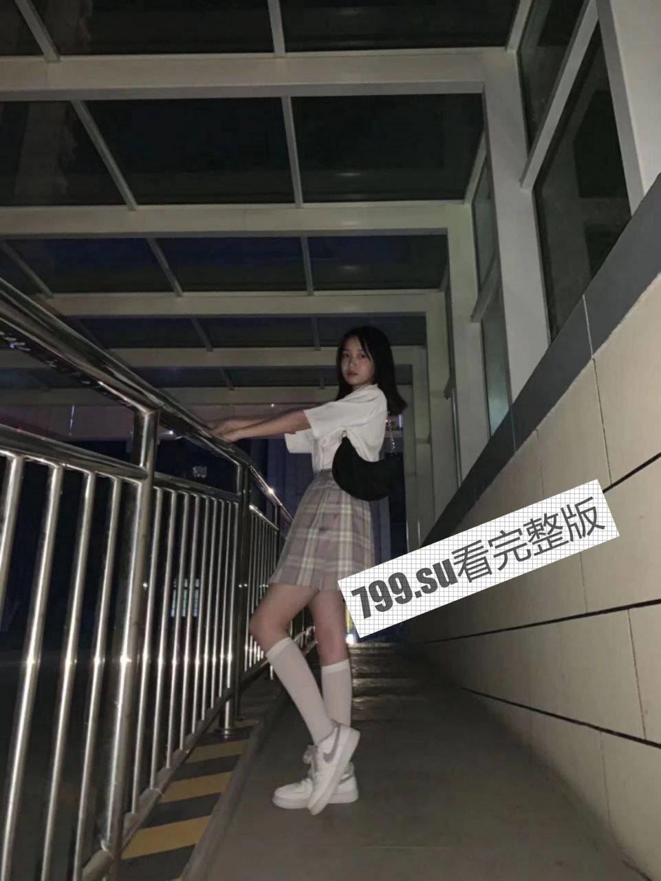 重磅热瓜！陕西高二 蔡嘉星 被土豪包养 性爱视频不慎流出-25