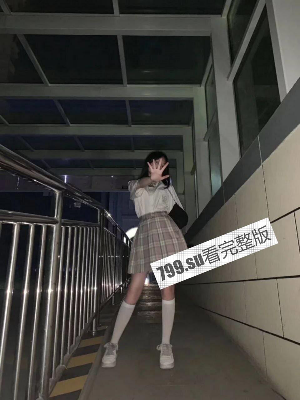 重磅热瓜！陕西高二 蔡嘉星 被土豪包养 性爱视频不慎流出-27