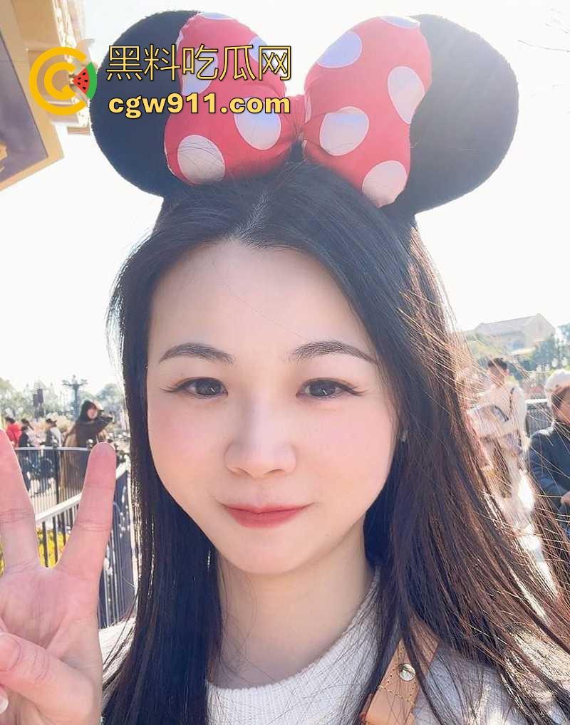 女博士也有性需求的！河北工业大学博士生【张筱艺】，骑乘榨精小男友，做爱来缓解学习压力！-3