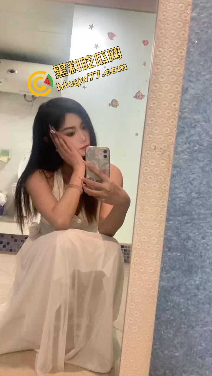 海角大神奶子即正义带来父女乱伦系列之暴虐巨乳肥臀乖女儿 主人不要玩游戏了请玩我吧！-5