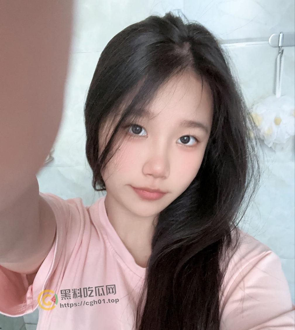 集美大学女大学生重磅流出!冰山御姐的反差另一面 男友视角的粉嫩母狗-12