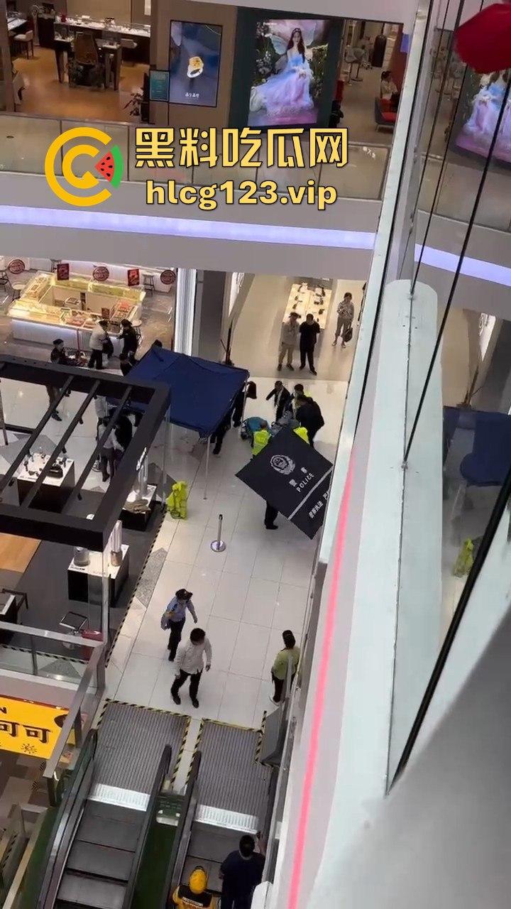 瓜友爆料来福士有人跳楼！重仓A股被套，心态崩溃直接选择跳楼！-6