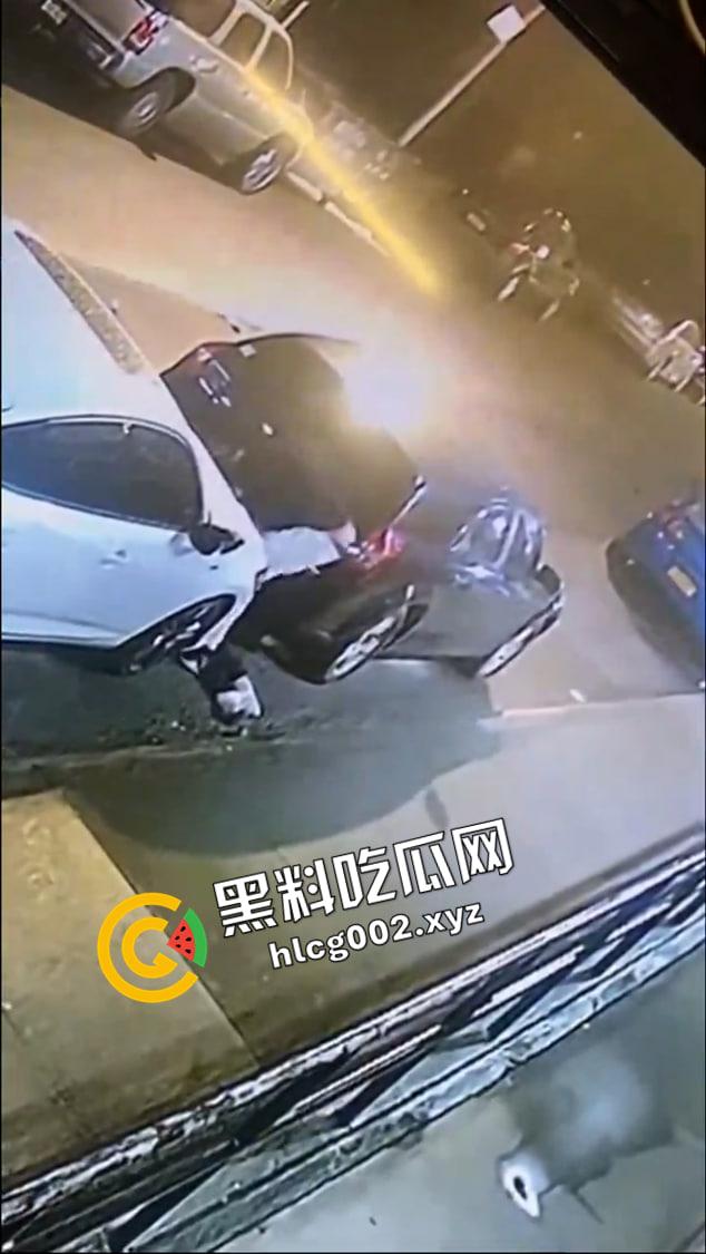 美国女子被勒脖强奸现场视频流出!自由美利坚 强奸每一天-4