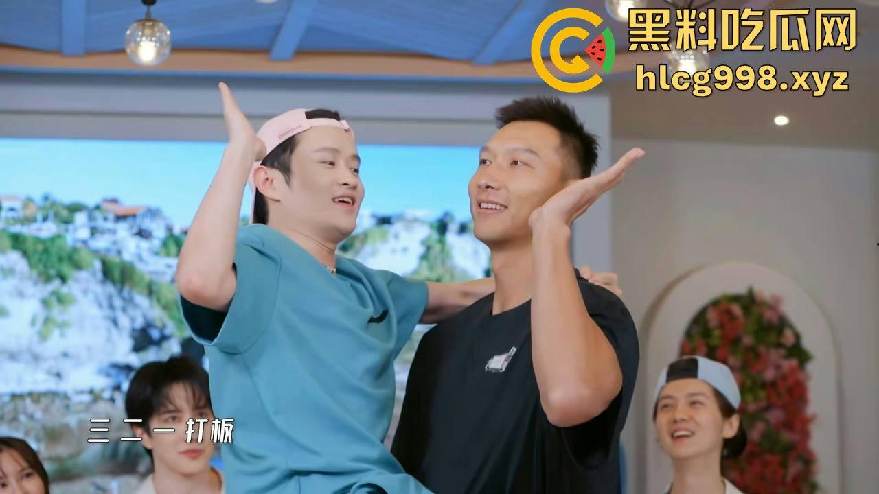 易建联招嫖?TS小姐爆料猛料,裸照+身份证曝光,篮球圈这次真的炸锅了!-19