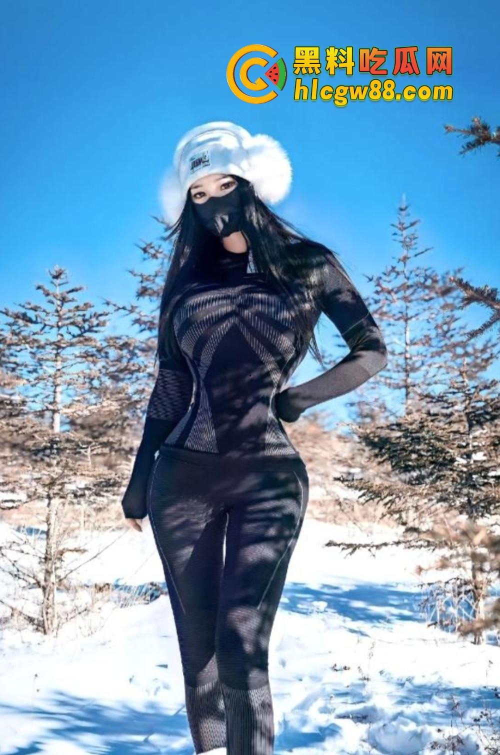 骑行媛已成历史，滑雪媛2025年全面上线，云顶滑雪场美女云集，白天滑雪，晚上开房身上滑！-21