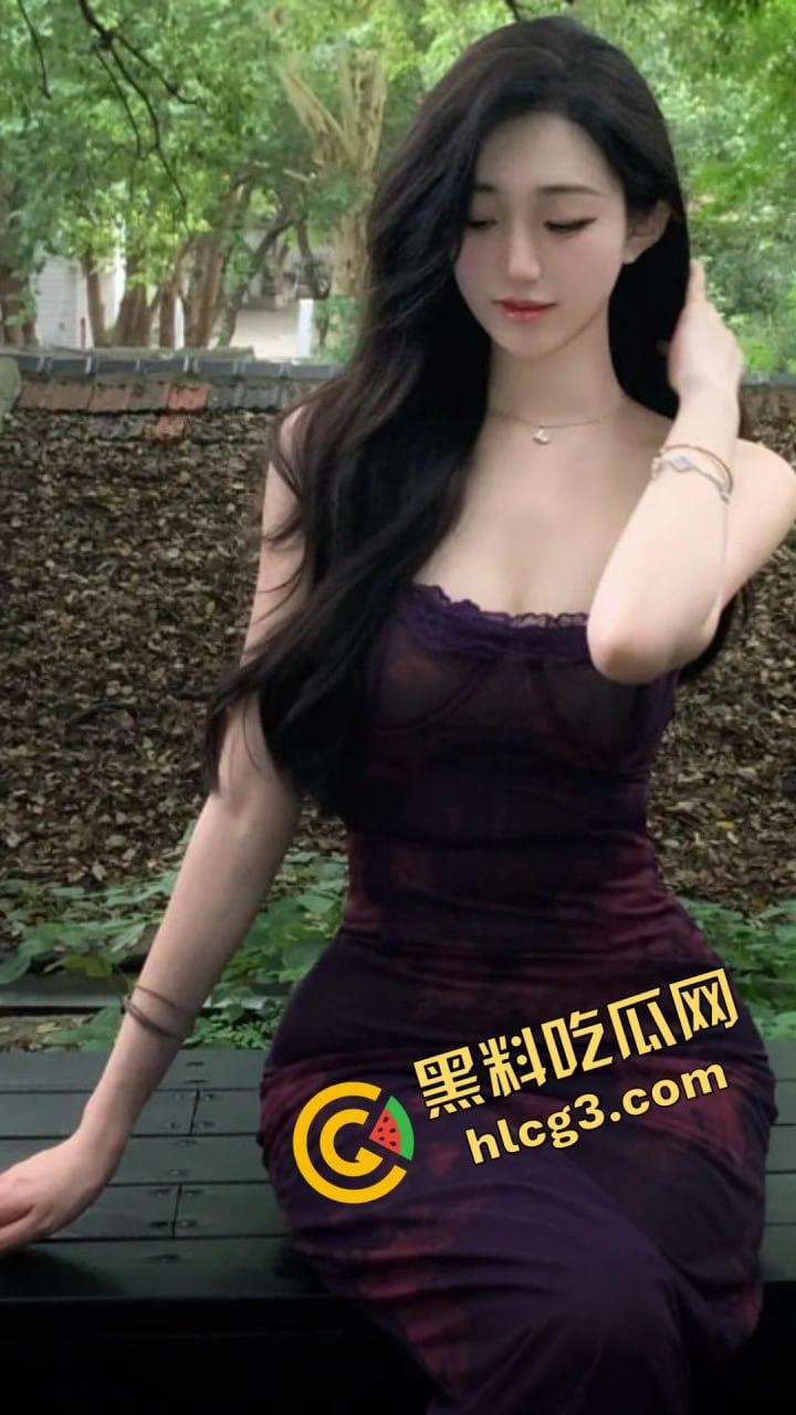 抖音爆红空姐『白天翱翔蓝天,夜晚专宠大哥』,私密视频,线下真实激情,双重身份被曝光!-15