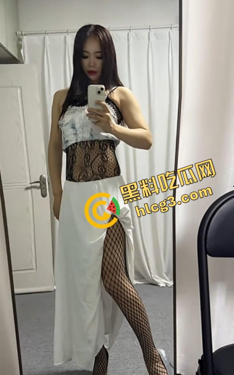 快手网红『元气学姐』全裸私拍流出,劲爆私拍暴露双重反差,脸穴同框自慰震撼爆料!-9