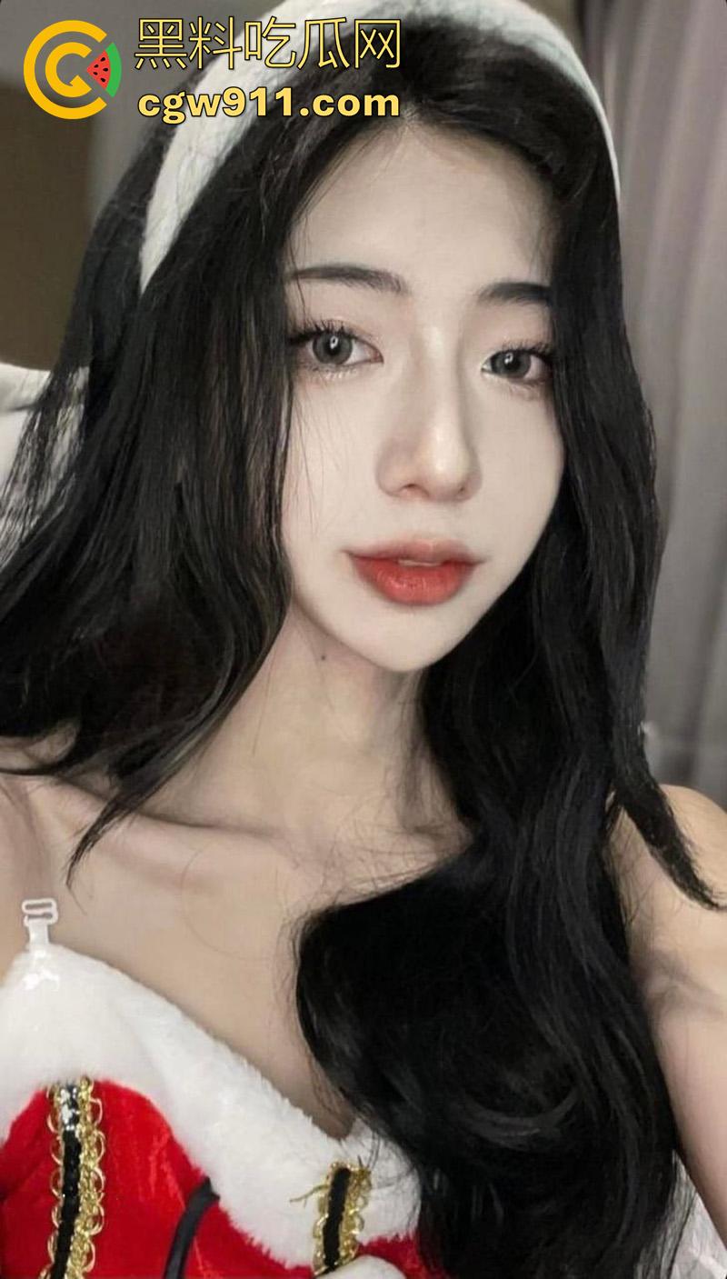 湖南财政经济学院，IG网红【夏思颖】被金主曝光，高冷女神私下，竟是淫荡骚气小母狗！-3