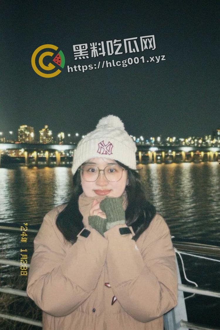 西南医科大学女学生 维修手机遭泄密 巨乳自拍 桃色嫩穴 玩的就是真实-28