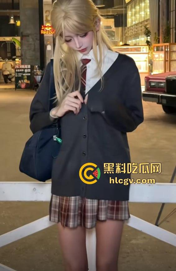 抖音百万粉网红『藤原yuki』私拍合集流出！男友自曝还贼喊捉贼，福利姬网红的真实一面曝光！-13