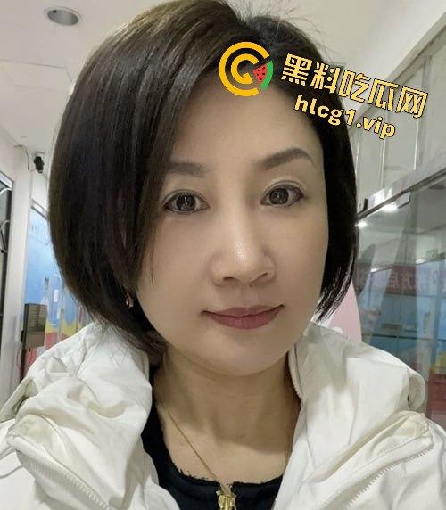 广西白皙人妻沦为黑人玩物！媚黑母狗的疯狂3P视频震撼流出，绿帽丈夫全程录下全过程！-2