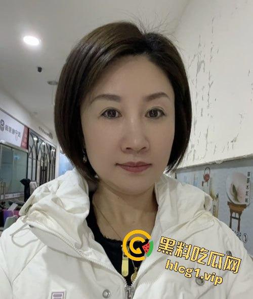 广西白皙人妻沦为黑人玩物！媚黑母狗的疯狂3P视频震撼流出，绿帽丈夫全程录下全过程！-3