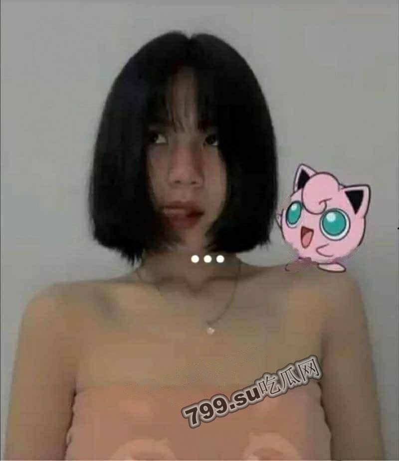 【精品泄密】越南超嫩反差舞蹈系学生妹 巨乳马甲线身材超棒 大量私拍流出-2