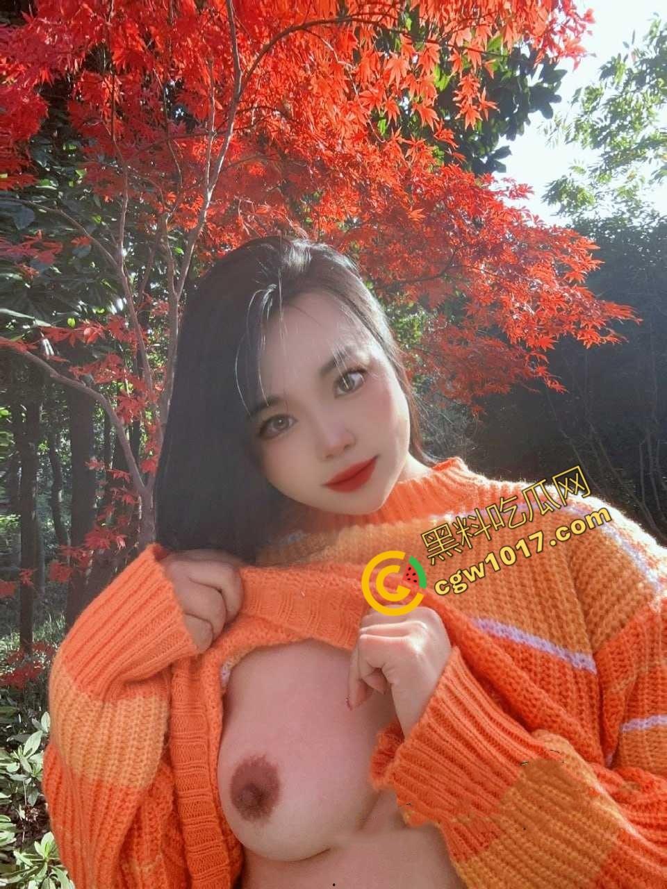 湖南爆乳美人户外大胆露奶,火辣身材勾魂摄魄,绿帽老公疯狂拍下春光无限,骚穴淫声连连,男人看了一定哈喇子狂流!-2