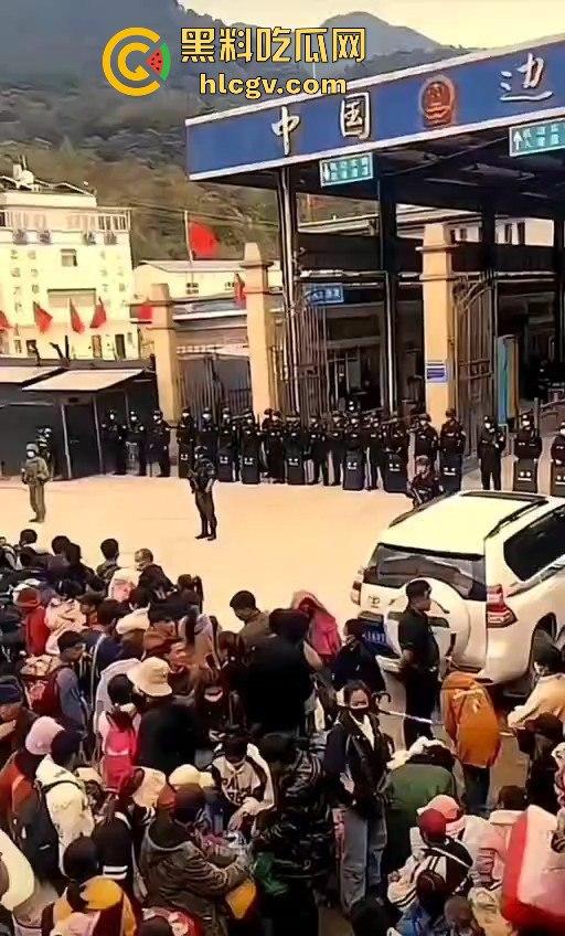 缅甸克钦邦战乱难民潮!百姓涌向腾冲口岸求庇护,中国军队严防死守绝不让难民入境!-4