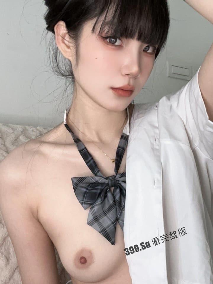 推特 极品高颜值福利姬 #瓜陆 美图和视频几乎没区别 质量属实没得说 线下过夜才1800?(精选42P+20v小合集)-9