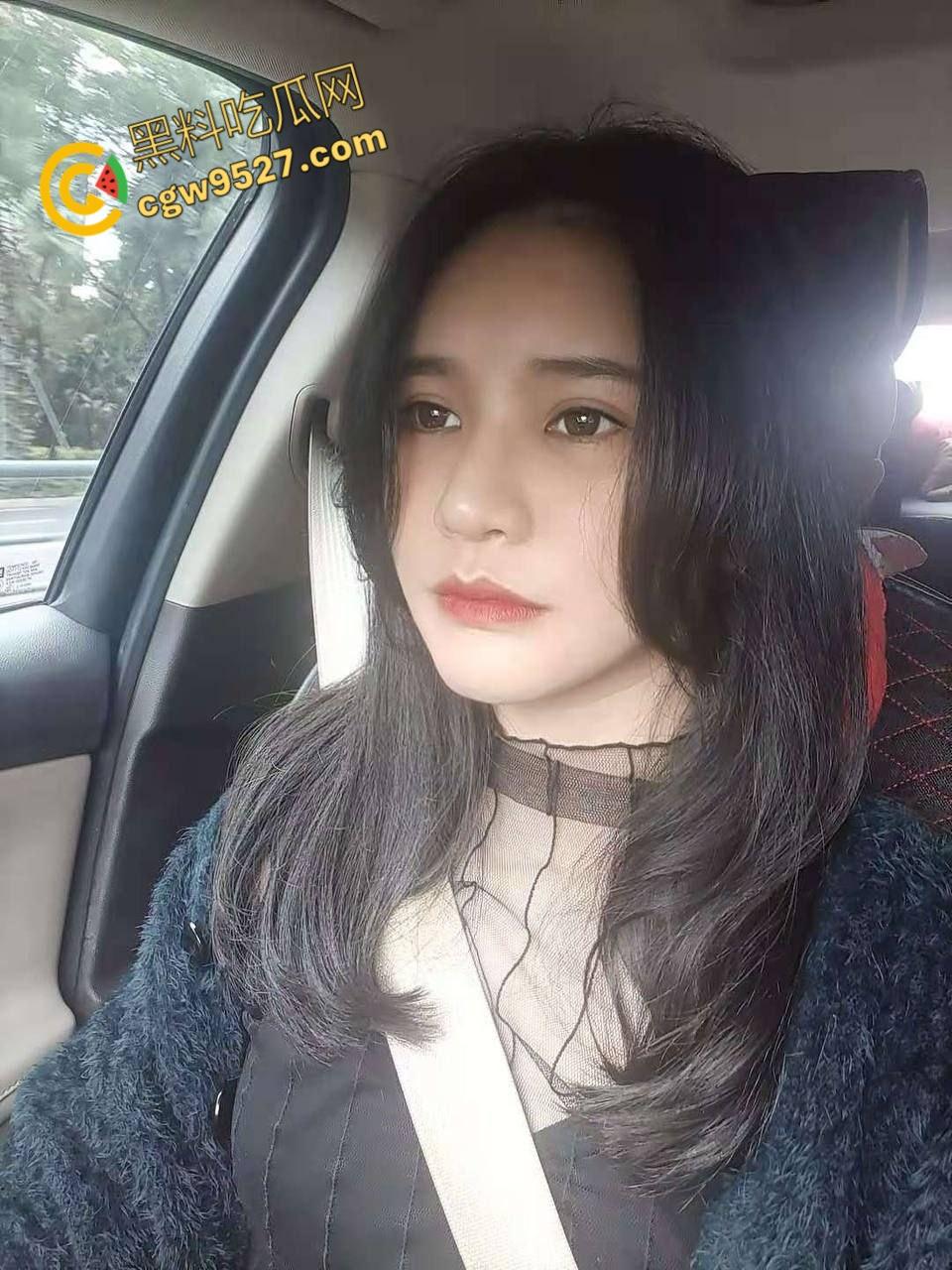 湖南女销售【苏美娜】，瞒着男友和客人多人运动，前后夹击三洞齐开，从肛塞到整个肉棒插入一脸的享受 !-5